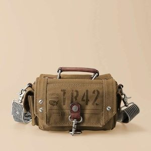 NOT FOR SALE! I am in search of this Fossil Camera